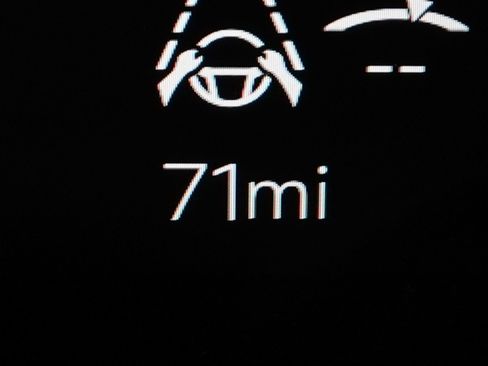 Used 2026 GMC Yukon Denali w/ Denali Reserve Package AWD/4WD image 23