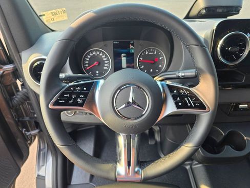 New 2026 Mercedes-Benz Sprinter 2500 image 34