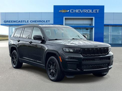 Used 2024 Jeep Grand Cherokee L Laredo image 1