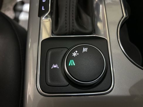 Used 2023 Chevrolet Blazer LT w/ Midnight/Sport Edition image 35