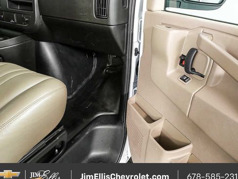 Certified 2025 Chevrolet Express 2500 w/ Driver Convenience Package RWD image 18