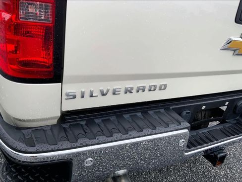 Used 2014 Chevrolet Silverado 1500 LTZ Z71 w/ LTZ Plus Package AWD/4WD image 29