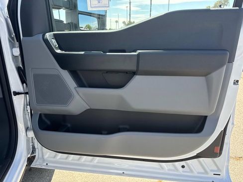 New 2025 Ford F350 XL w/ XL Chrome Package image 23