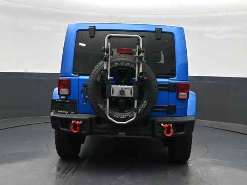 Used 2014 Jeep Wrangler Unlimited Sahara AWD/4WD image 4