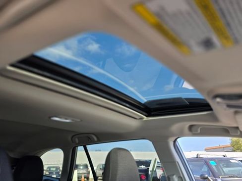 Certified 2023 Subaru Outback Premium AWD/4WD image 10
