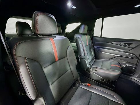 Used 2024 Chevrolet Traverse RS w/ LPO, Floor Liner Package AWD/4WD image 26