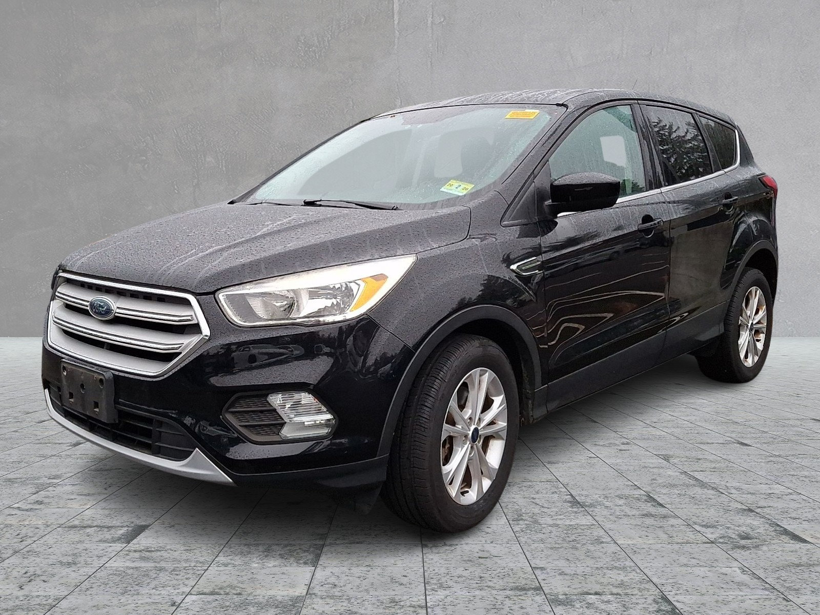 Used 2019 Ford Escape SE AWD/4WD image 1