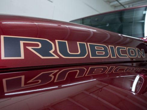 Used 2021 Jeep Wrangler Unlimited Rubicon w/ Trailer Tow Package image 5