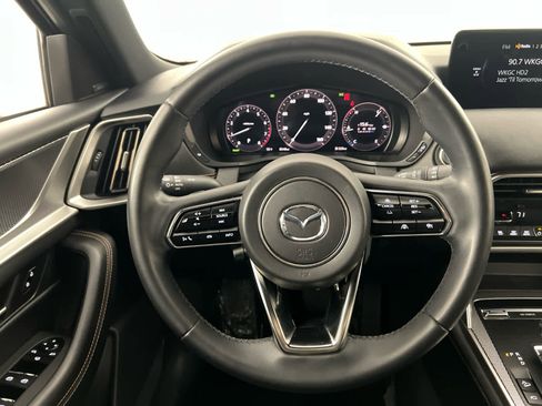 Certified 2025 MAZDA CX-90 3.3 Turbo S w/ Premium Package image 17