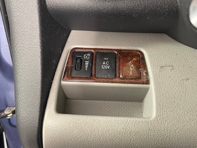 Used 2010 Toyota RAV4 Limited FWD image 10