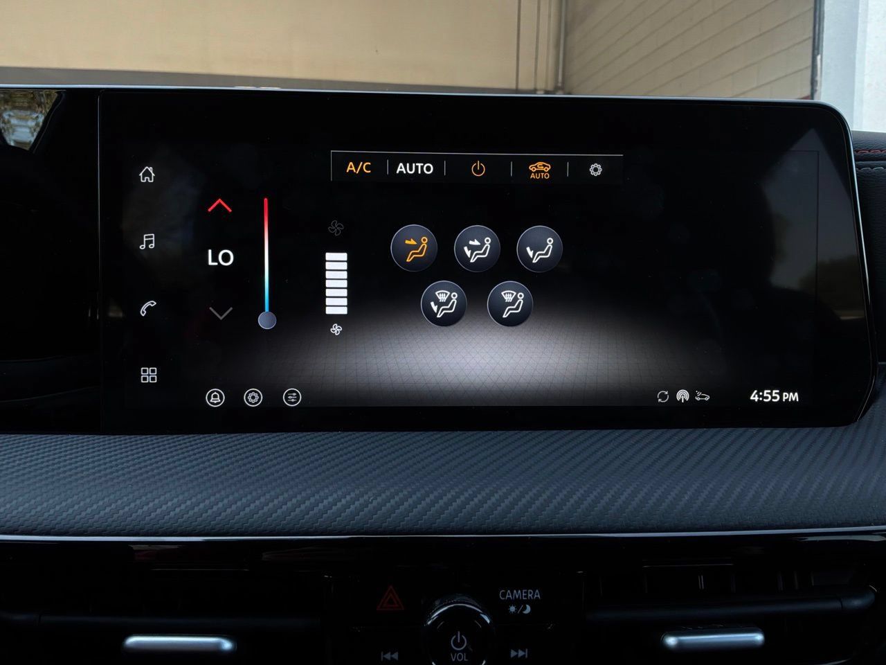 Used 2026 Nissan Kicks SR FWD image 34