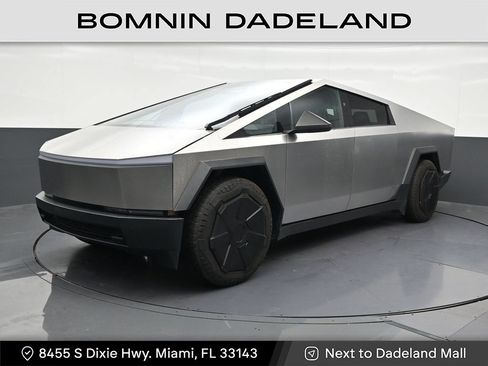 Used 2024 Tesla Cybertruck AWD Crew Cab image 1