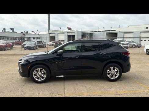 Used 2020 Chevrolet Blazer LT AWD/4WD image 3