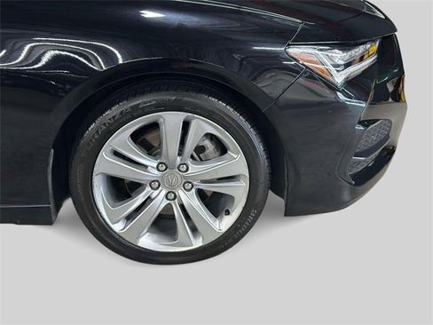 Certified 2022 Acura TLX w/ Technology Package image 10