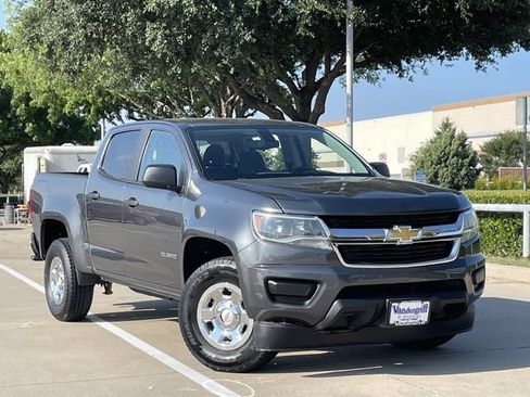 Used 2016 Chevrolet Colorado W/T w/ WT Convenience Package RWD image 2