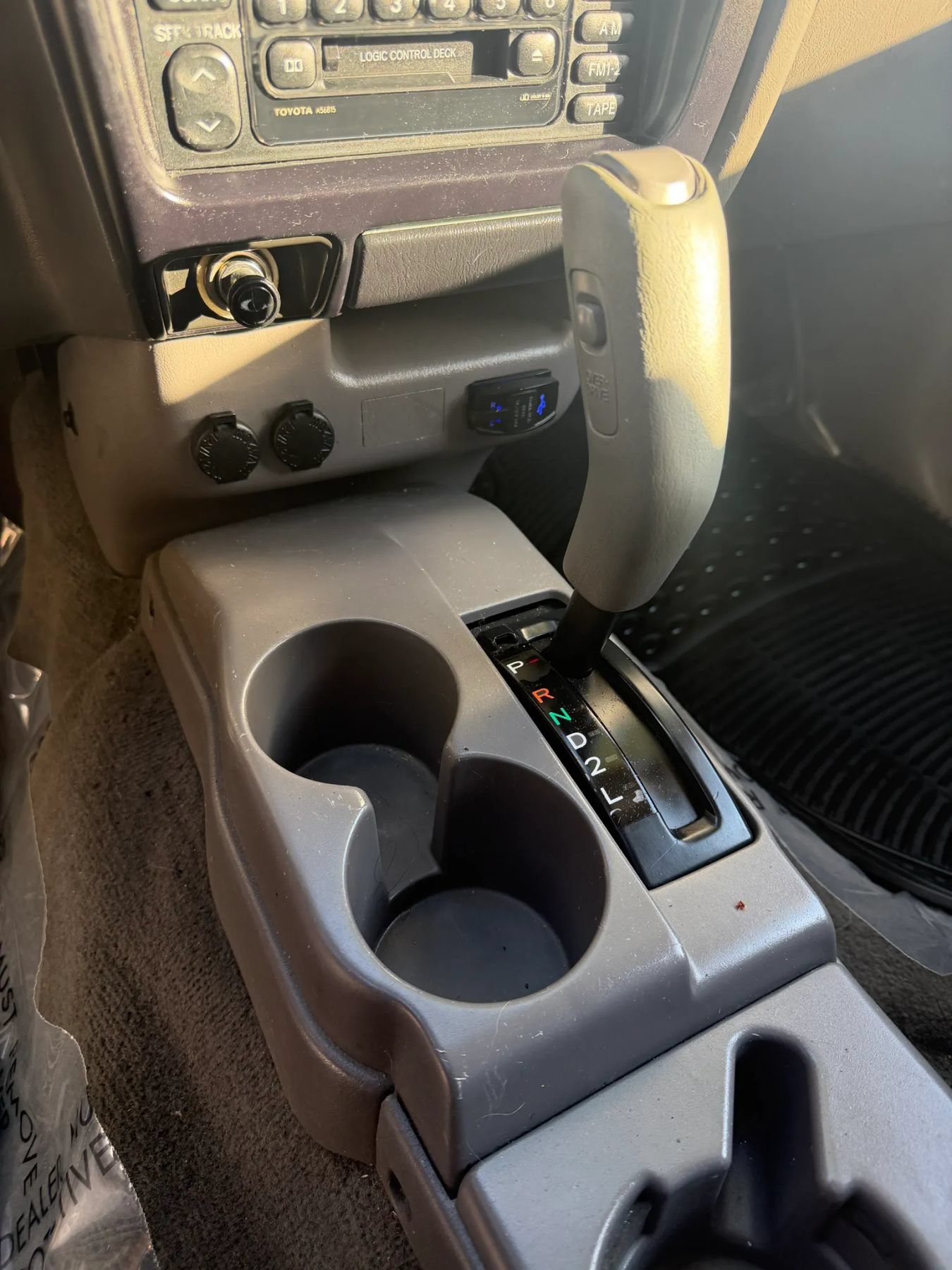Used 2001 Toyota Tacoma PreRunner RWD image 25