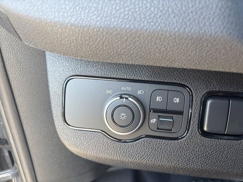 New 2026 Mercedes-Benz Sprinter 2500 image 37