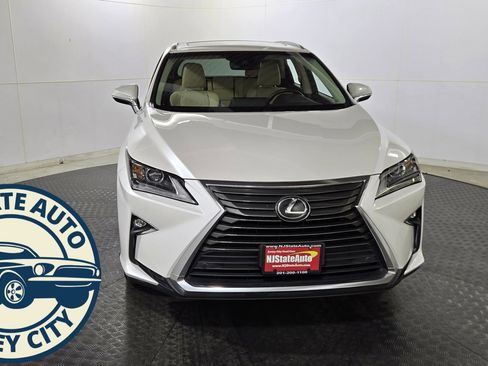 Used 2019 Lexus RX 350 AWD image 2