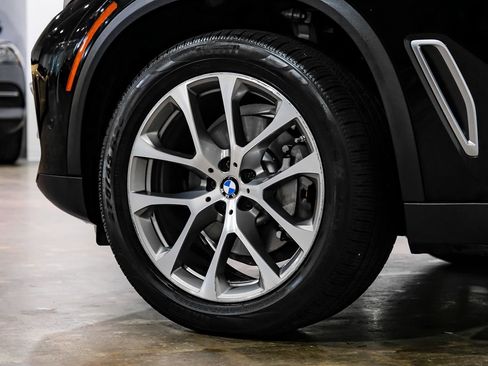 Used 2019 BMW X5 xDrive40i AWD/4WD image 67
