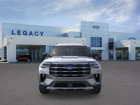 New 2026 Ford Explorer Active RWD image 6