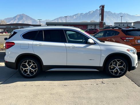 Used 2018 BMW X1 xDrive28i image 15