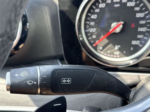 Used 2019 Mercedes-Benz E 300 4MATIC image 19