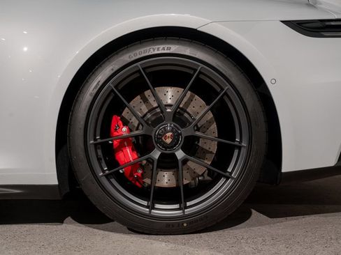 Used 2026 Porsche 911 GTS image 21