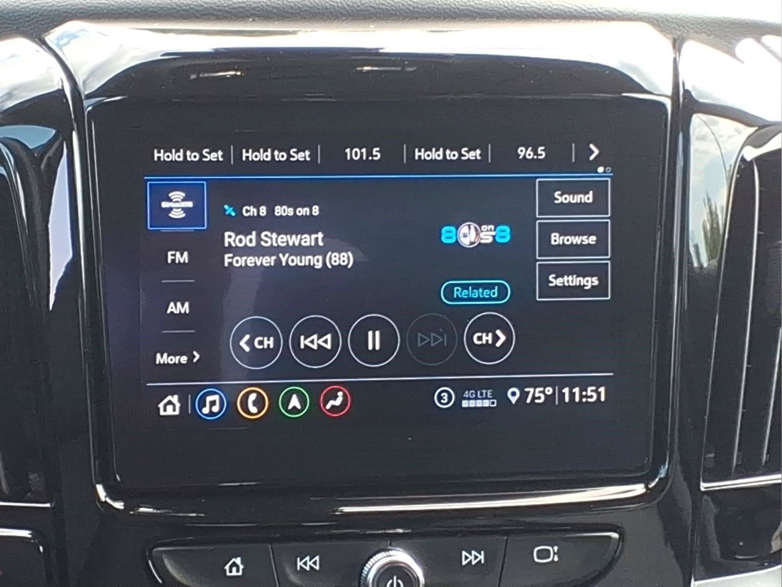 Used 2021 Chevrolet Traverse RS FWD image 12