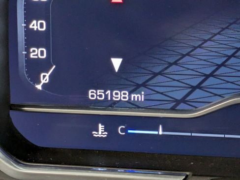 Used 2023 GMC Sierra 1500 AT4X image 16