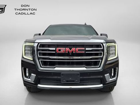Used 2022 GMC Yukon XL SLT w/ SLT Premium Package AWD/4WD image 8