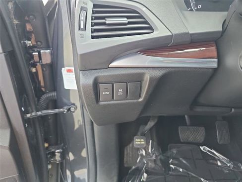 Used 2015 Acura MDX FWD w/ Tech & Entertainment image 35