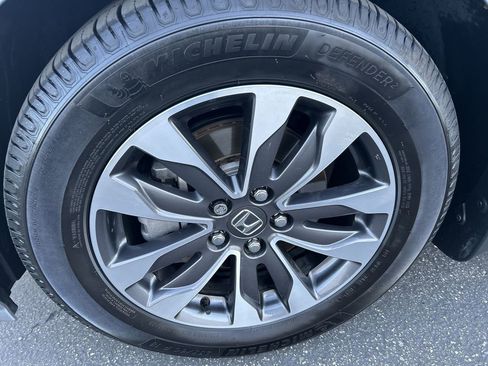 Certified 2023 Honda Odyssey EX-L image 10