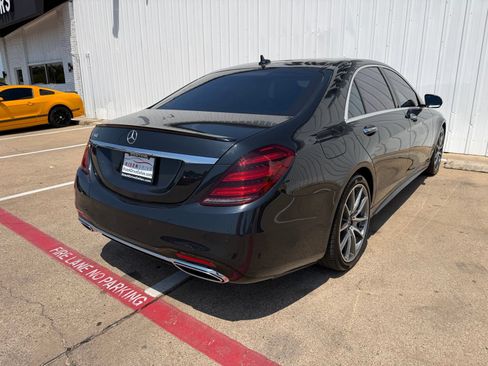 Used 2020 Mercedes-Benz S 560 Sedan image 7