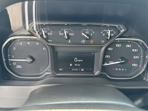 Used 2023 GMC Sierra 2500 SLE w/ SLE Convenience Package image 15