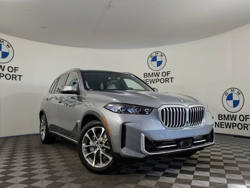 New 2026 BMW X5 xDrive50e AWD/4WD image 3