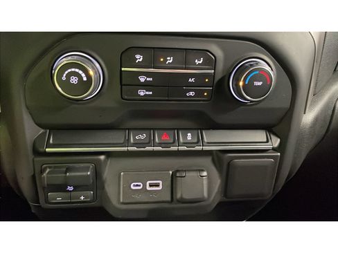 Used 2021 Chevrolet Silverado 1500 Custom AWD/4WD image 14
