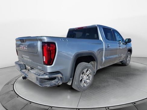 Used 2025 GMC Sierra 1500 SLT image 5