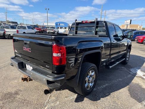 Used 2018 GMC Sierra 2500 SLT w/ Snow Plow Prep Package AWD/4WD image 5