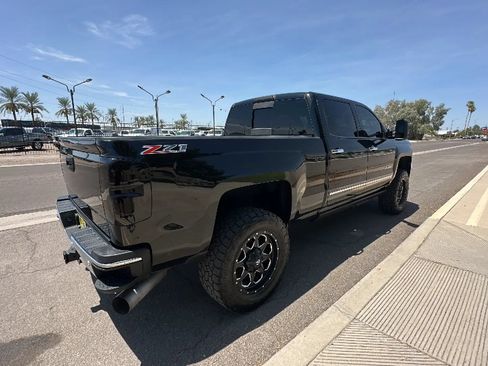 Used 2015 Chevrolet Silverado 2500 LTZ w/ Duramax Plus Package AWD/4WD image 6