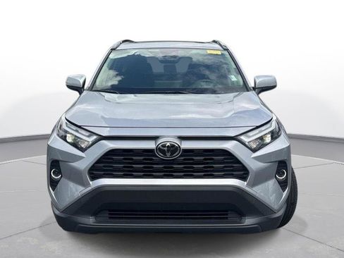 Certified 2025 Toyota RAV4 XLE w/ Convenience Package AWD/4WD image 3
