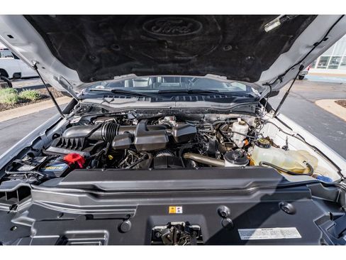 Used 2019 Ford F250 Lariat w/ Lariat Value Package image 30