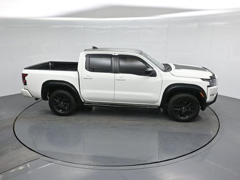 Used 2022 Nissan Frontier SV w/ Technology Package image 54