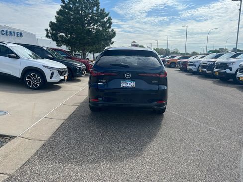 Used 2024 MAZDA CX-90 3.3 Turbo w/ Preferred Plus AWD/4WD image 4