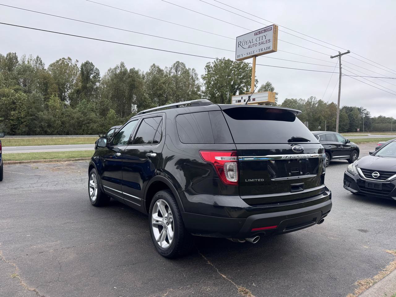 Used 2014 Ford Explorer Limited AWD/4WD image 7