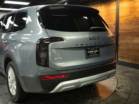 Used 2022 Kia Telluride LX image 6