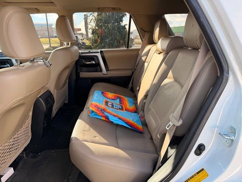 Used 2016 Toyota 4Runner Limited image 10