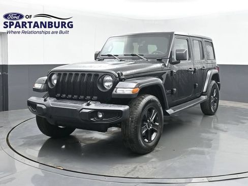 Used 2020 Jeep Wrangler Unlimited Sahara AWD/4WD image 6