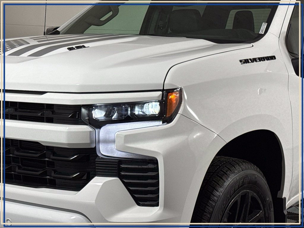 New 2026 Chevrolet Silverado 1500 RST AWD/4WD image 2