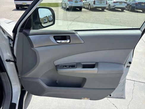 Used 2009 Subaru Forester 2.5X Limited w/ Popular Equipment Group 4B image 24