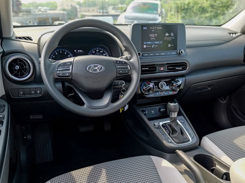 Used 2023 Hyundai Kona SE FWD image 37